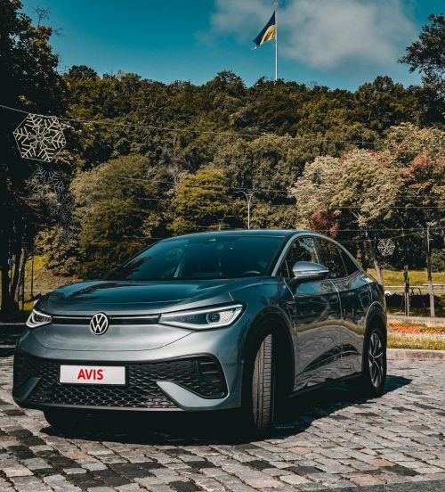   Volkswagen ID.5      