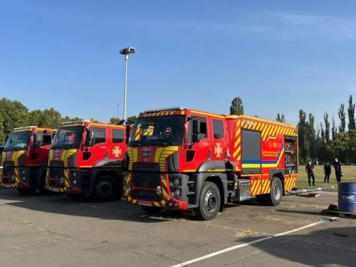 Рятувальники отримали чергову партію пожежних атоцистерн на шасі Ford Trucks - Ford Trucks