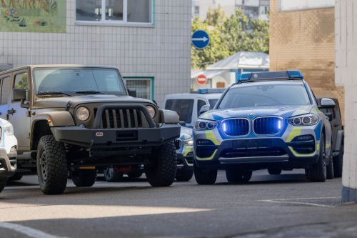МВС Баварії передало 30 автомобілів українській поліції