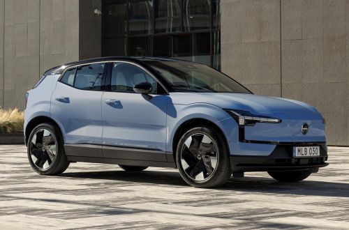  : Volvo        