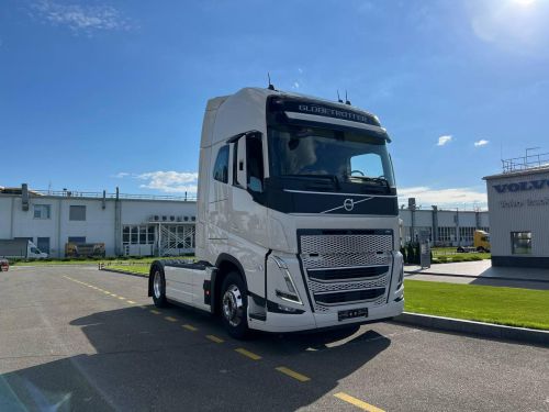   䳺     500- Volvo FH  I-Save