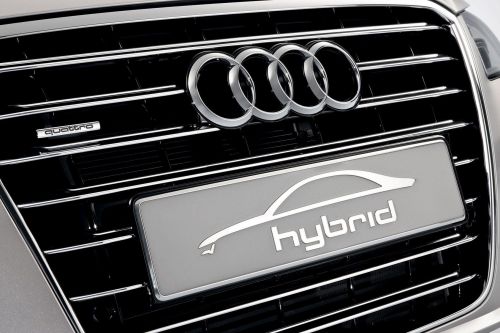 Audi          