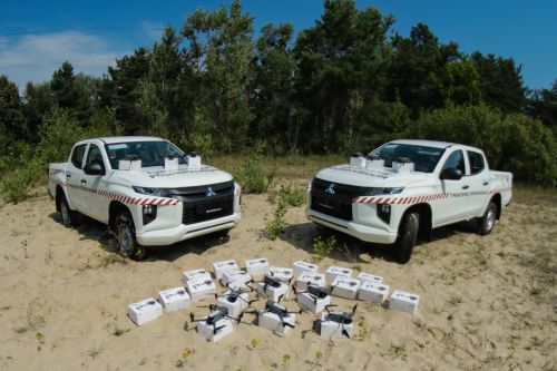     40   Mitsubishi L200