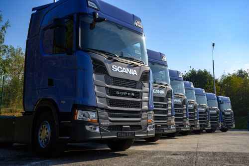    30  Scania Super.   ?