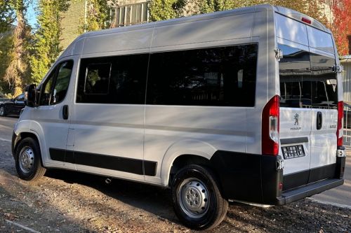   Peugeot Boxer         - Peugeot