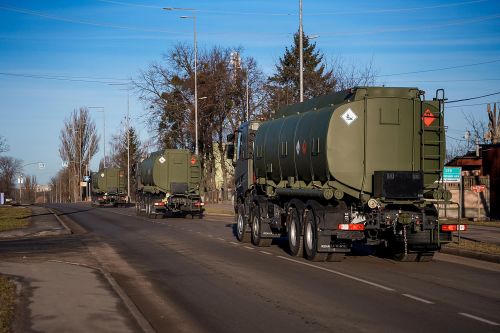 ³  3    Renault Trucks - Renault Trucks