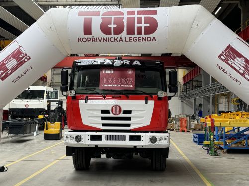 Tatra     T815