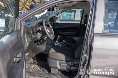   25  Volkswagen Amarok   - Volkswagen