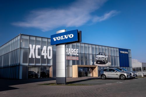     Volvo   