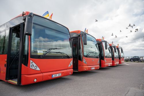    5  Van Hool