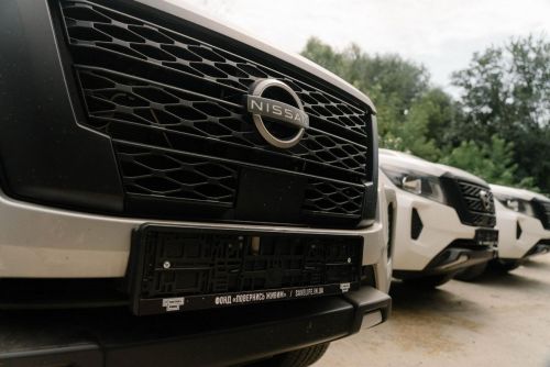     5  Nissan
