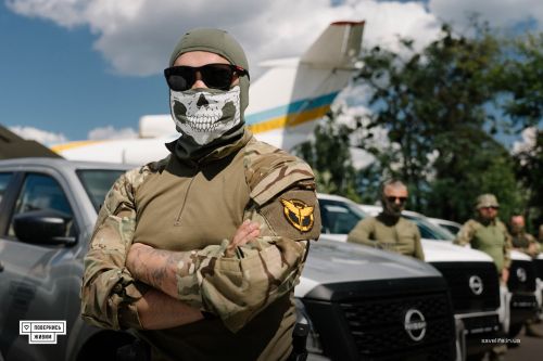   5  Nissan Navara - Nissan