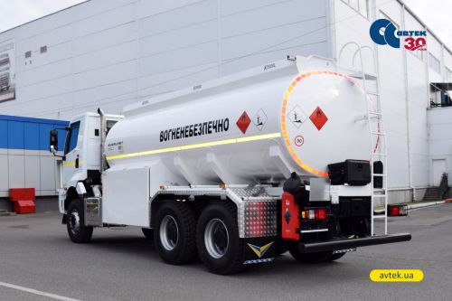 �� ��� Ford Trucks 3333 ����������� 15-������� ������������������� - Ford