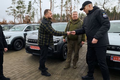 ���������� �������� ��� Renault Duster - Renault