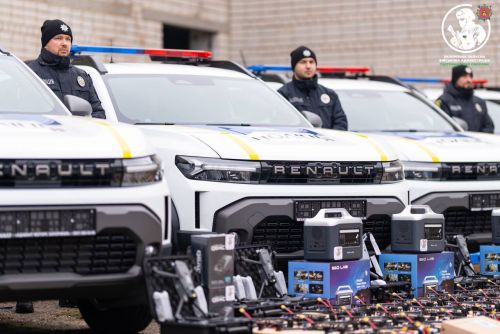 ���������� ������ ��������� ������ �������� ����� Renault Duster - Renault