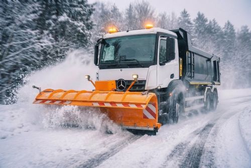 � ������ ����������� ������� ��� �������� ��������� ���� �� ��� JAC �� Mercedes‑Benz