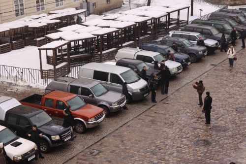 ������� ��������� �������� 25 ������ ��� ���