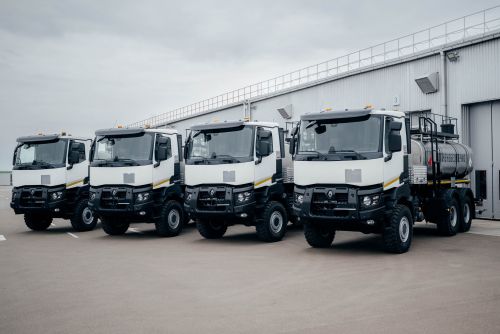 ��������� Renault 6x6 ��� ������ �������� �� �������� ������������������ 