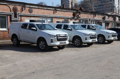 �������� �������� ��������� �������� ����� ����� Isuzu D-Max