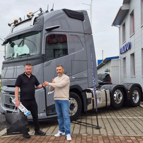 � Volvo Trucks �������� �������� ���������� ������� Volvo FH AERO