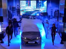   .    Toyota New Auris