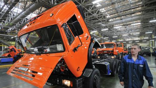 Daimler Truck припиняє співпрацю з КАМАЗом