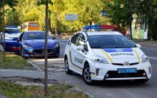     Toyota Prius   Maserati. 