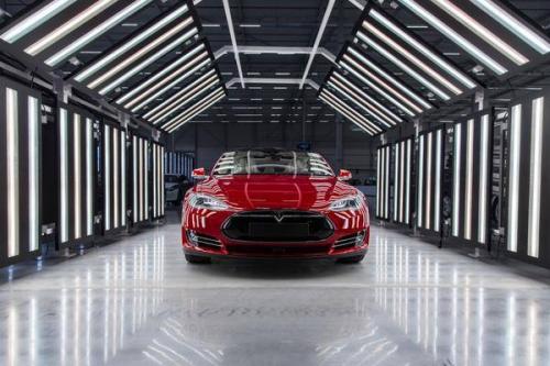    Tesla    