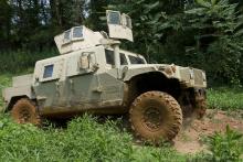      HMMWV   . 