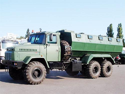 В Украине начали выпускать еще один бронеавтомобиль с антиминной защитой.  Фото