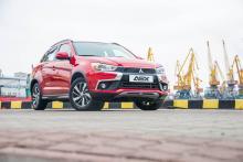  Mitsubishi ASX  Outlander      - Mitsubishi