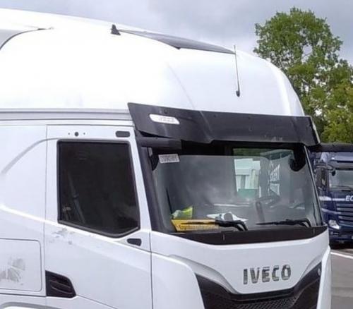 IVECO         S-Way