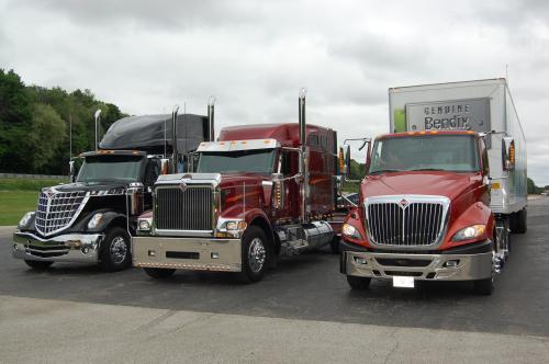 Volkswagen    Navistar - Navistar