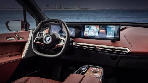      BMW iDrive 8