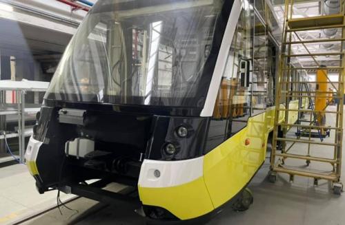 Завод "Электрон" показал как досрочно заканчивает выпуск трамваев для Львова
