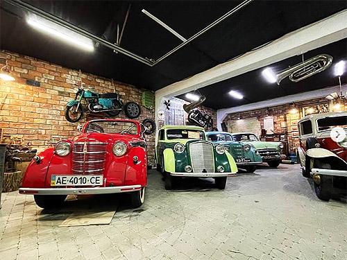 У Дніпрі відновив роботу музей ретро техніки "Вінтаж гараж"