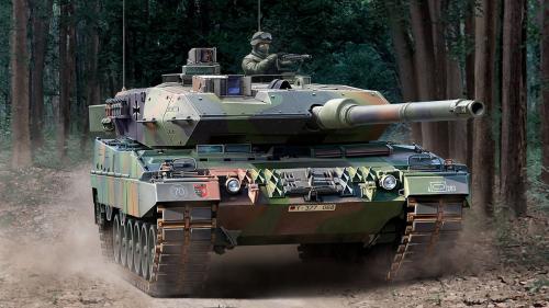 США анонсують постачання Україні танків та інших видів техніки - танк