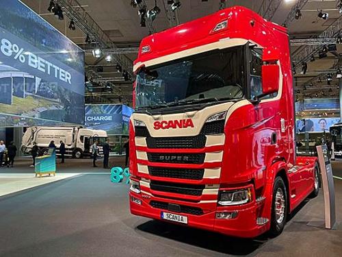 Scania представила низку нових електричних вантажівок