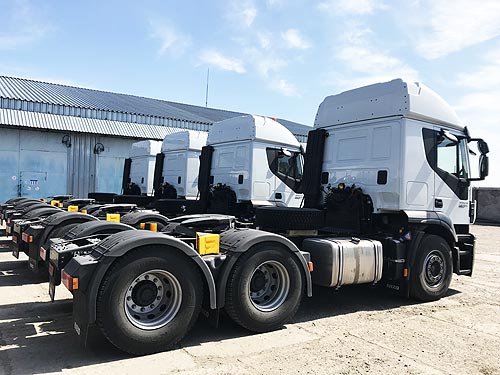�������� ����� �������� ������ ������� IVECO Stralis 6x4 ��� ��������� ���� - IVECO