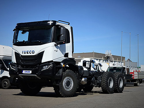 ϳ         IVECO - IVECO