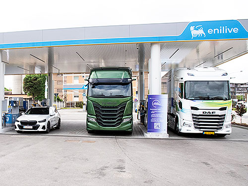 IVECO    IVECO S-Way LNG   - IVECO