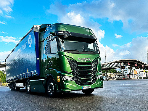 IVECO S-Way CNG     :  1 000    