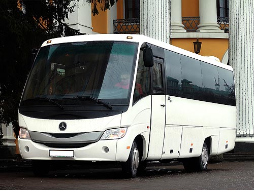 На украинский рынок вышел новый производитель автобусов на шасси Mercedes-Benz - MCV