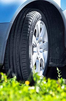    Nokian Hakka Green: ,     