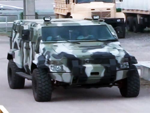 КрАЗ представил два новых бронеавтомобиля «Спартан» и «Куга»