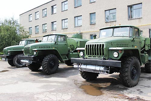 Для зоны АТО восстанавливают топливозаправщики и автоцистерны - топливо