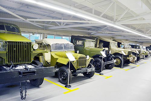 В Украине появился первый государственный музей ретро автомобилей