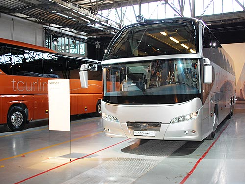    MAN  Neoplan.   