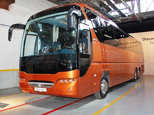    MAN  Neoplan.   