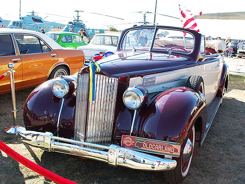 Фестиваль OldCarLand: Какие интересные авто показали реставраторы. Фото